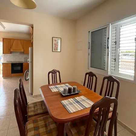 Apartman Kambigardens *