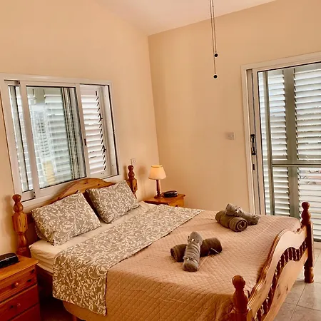 Kambigardens Apartman Hlóraka