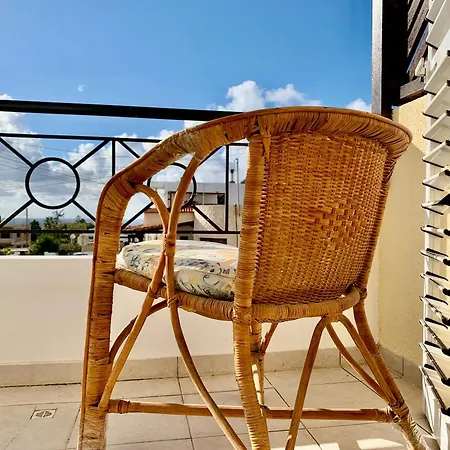 Kambigardens Apartment Klorakas